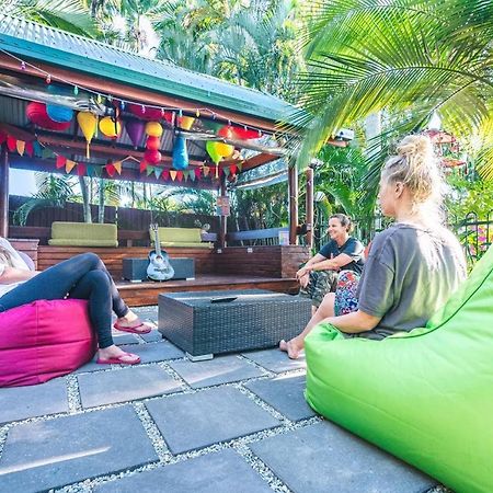 Tropic Days Boutique Hostel Κερνς Εξωτερικό φωτογραφία